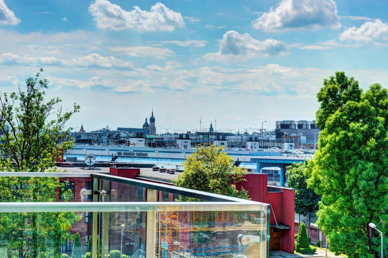 Central Apartments By Bed&Bath Krakow Ngoại thất bức ảnh