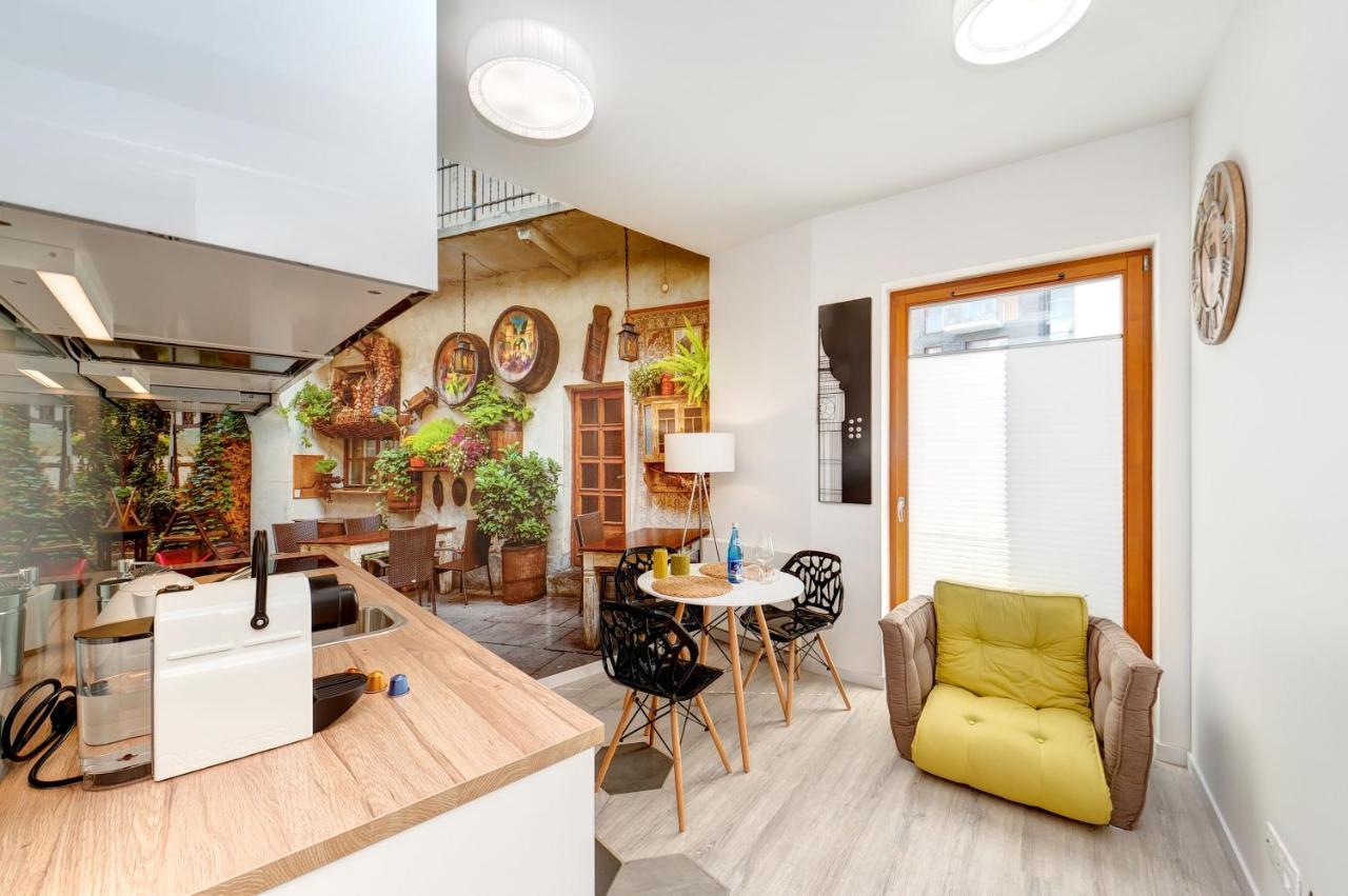 Central Apartments By Bed&Bath Krakow Ngoại thất bức ảnh
