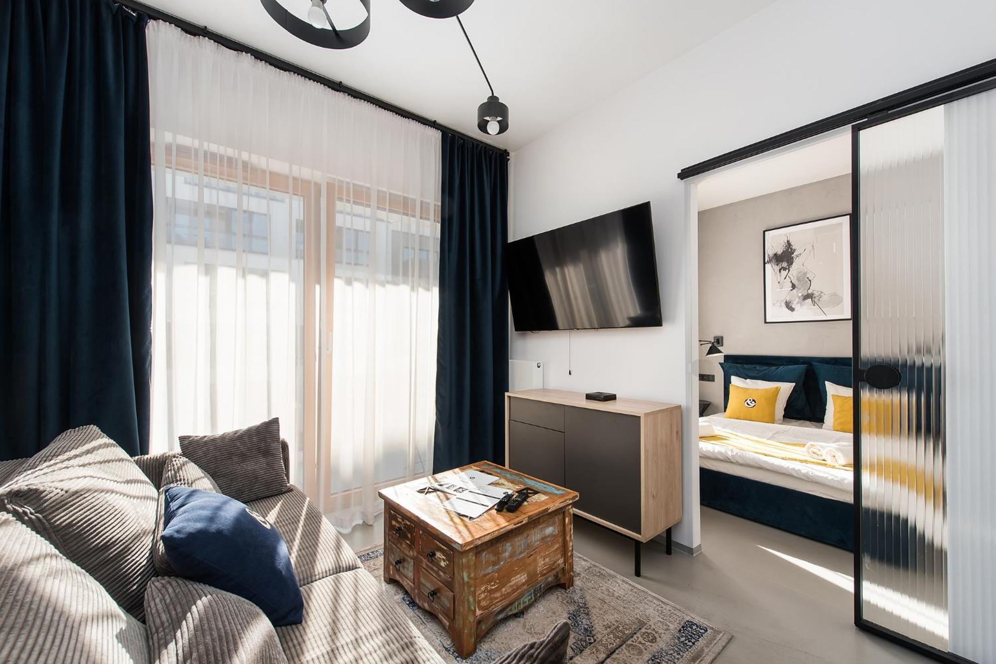 Central Apartments By Bed&Bath Krakow Ngoại thất bức ảnh